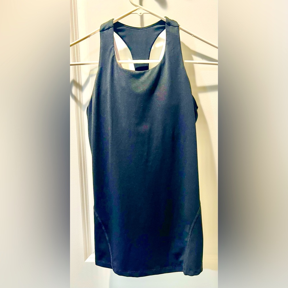 Fabletics. Womens sexy, criss-cross strappy back, work out tank. Never worn.